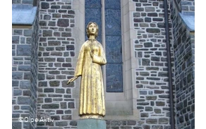 Agatha Statue.jpg