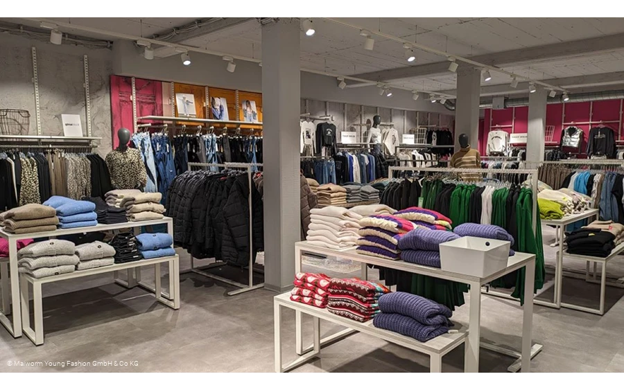 fashion area Olpe - Geschäft Innenansicht 4