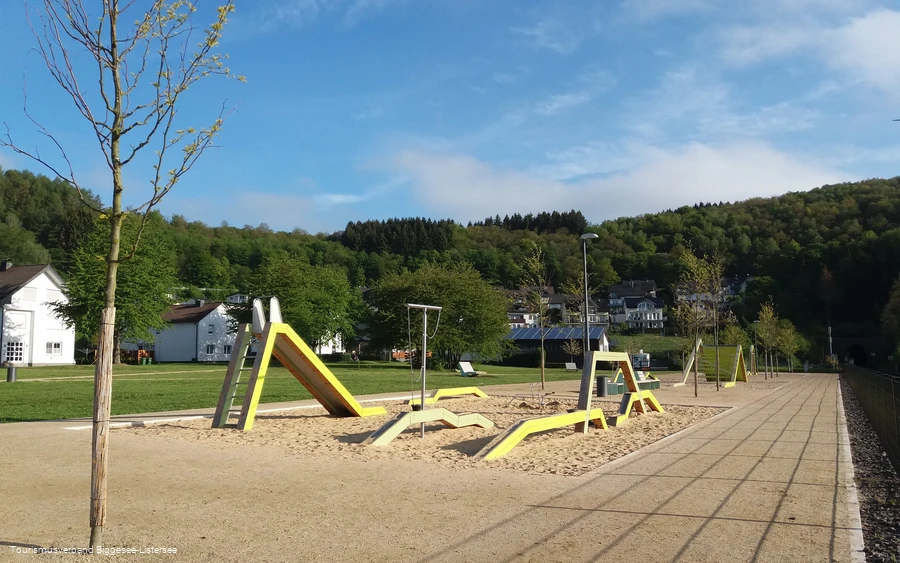 Uferpromenade Sondern, Foto TV Biggesee-Listersee (9).jpg Uferpromenade Sondern