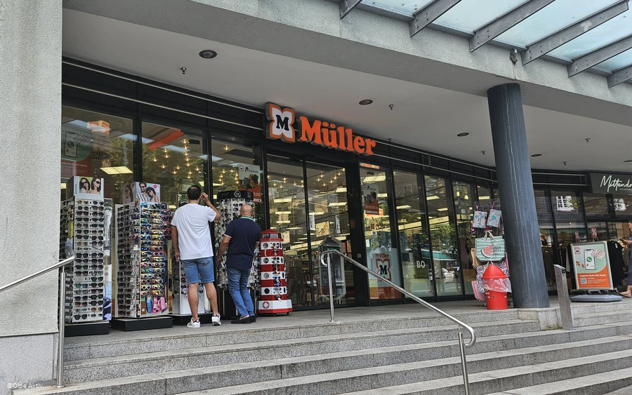 Müller1.jpg Müller1.jpg
