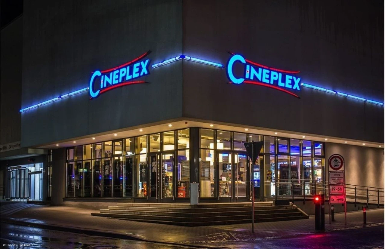 Außenansicht Cineplex.jpg Außenansicht Cineplex.jpg