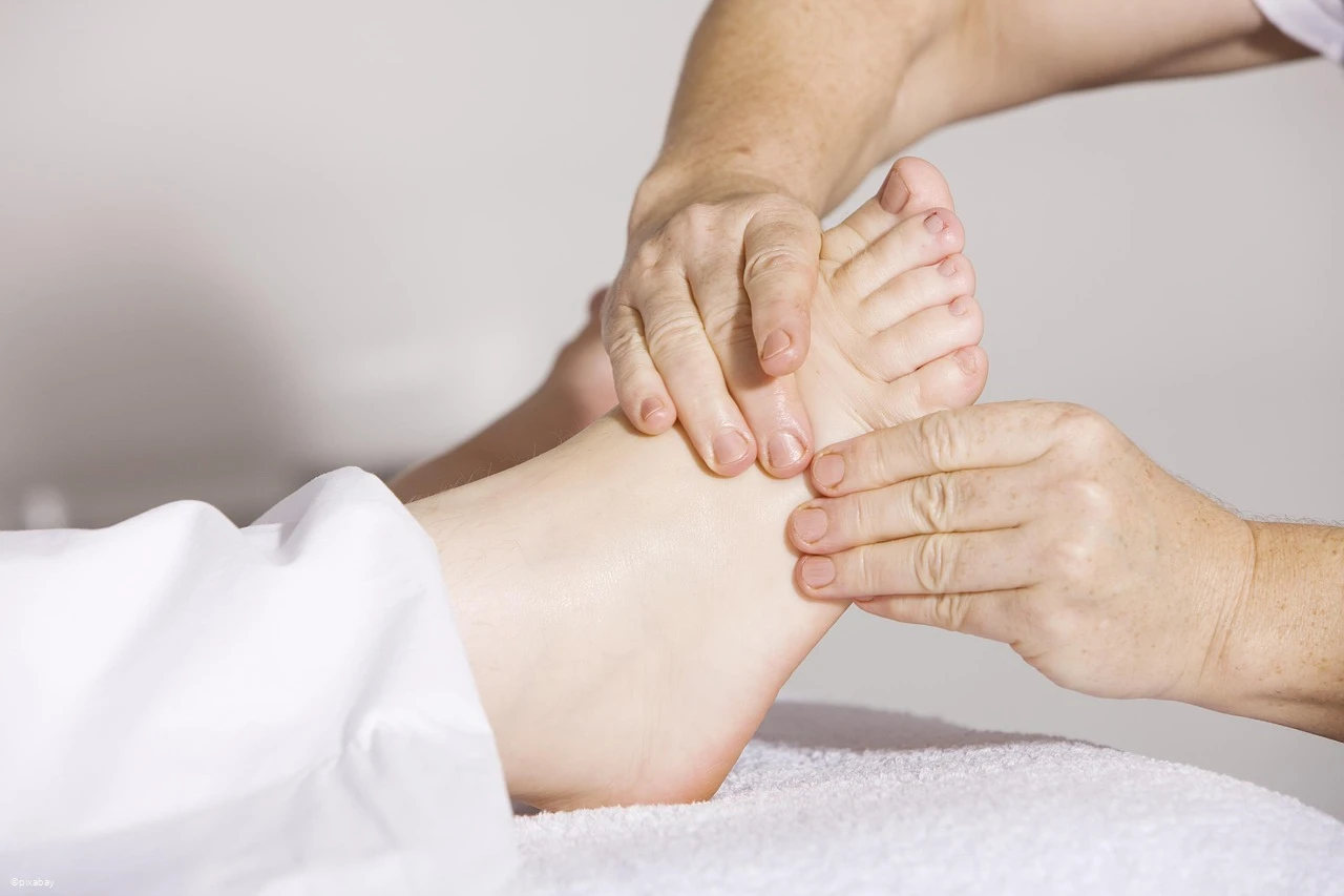 physical-therapy-2133286_Pixabay.jpg